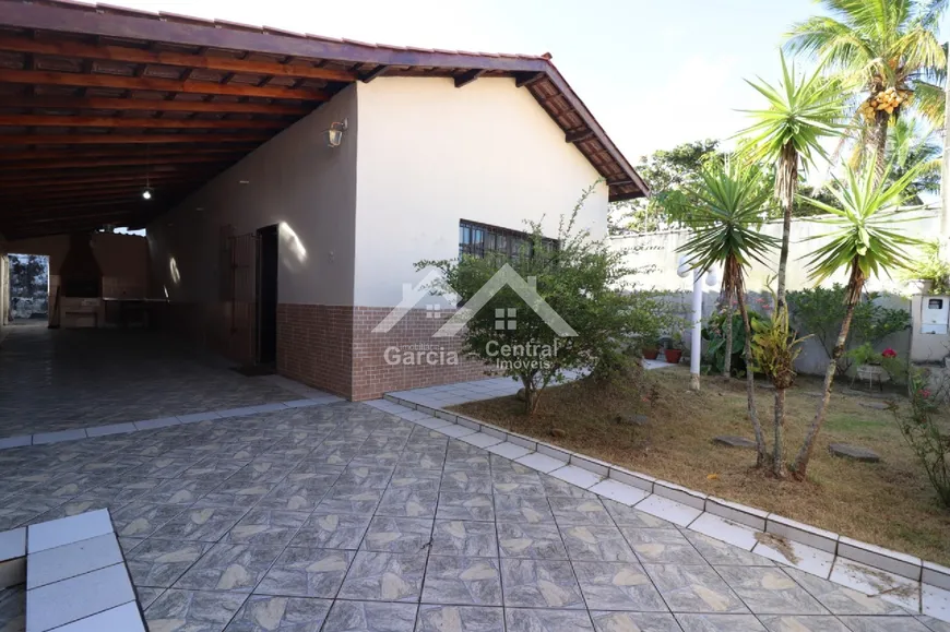 Foto 1 de Casa com 2 Quartos à venda, 103m² em Balneario Josedy , Peruíbe