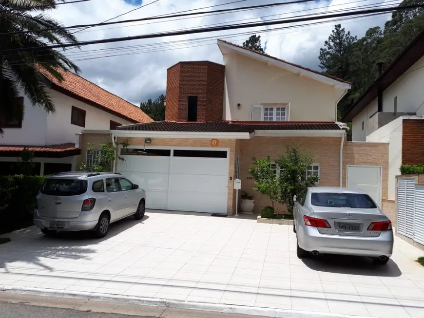 Foto 1 de Casa de Condomínio com 4 Quartos à venda, 302m² em Alphaville, Santana de Parnaíba