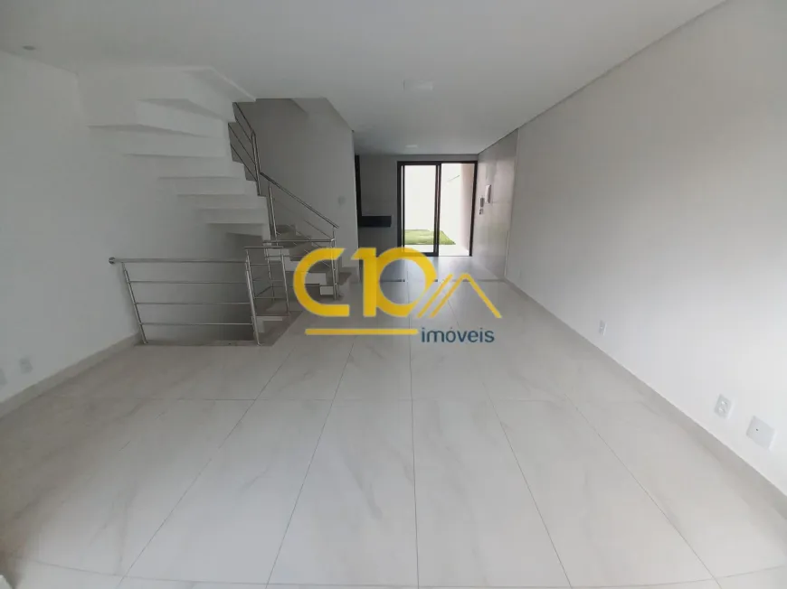 Foto 1 de Casa com 3 Quartos à venda, 186m² em Itapoã, Belo Horizonte