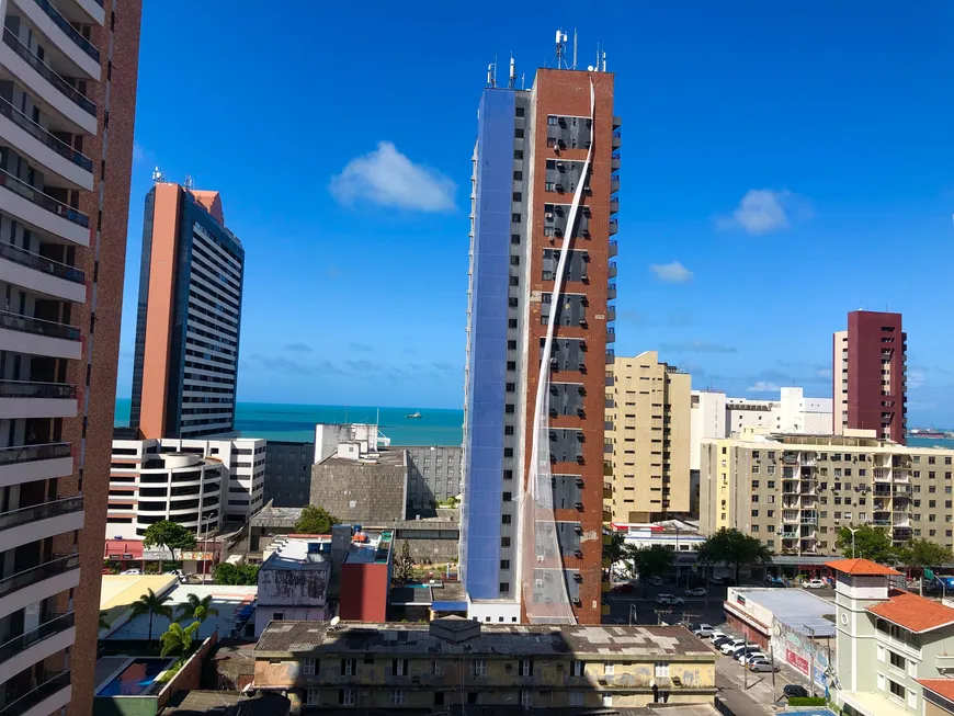 Foto 1 de Apartamento com 3 Quartos à venda, 290m² em Meireles, Fortaleza