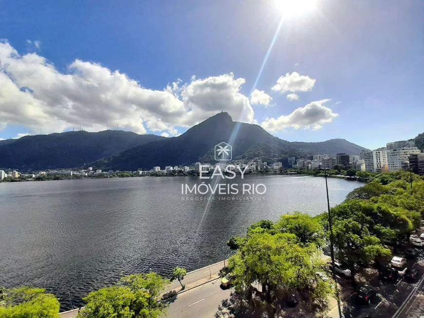 Foto 1 de Apartamento com 4 Quartos à venda, 181m² em Lagoa, Rio de Janeiro