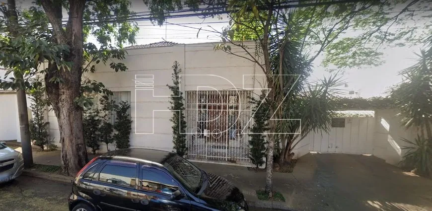 Foto 1 de Casa com 3 Quartos à venda, 251m² em Centro, Araraquara