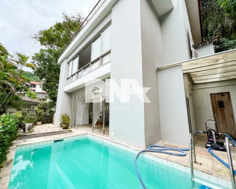 Foto 1 de Casa com 4 Quartos à venda, 550m² em Laranjeiras, Rio de Janeiro