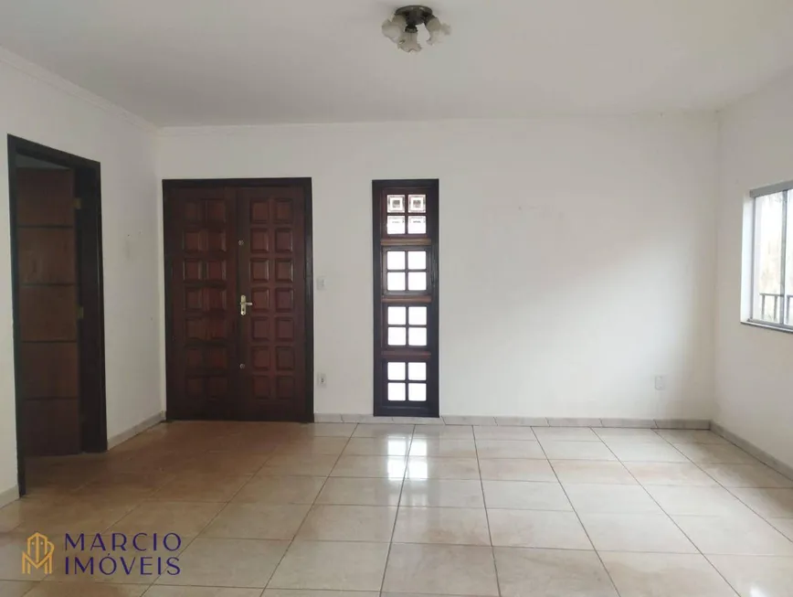 Foto 1 de Casa com 4 Quartos à venda, 580m² em Vila São José, São Sebastião