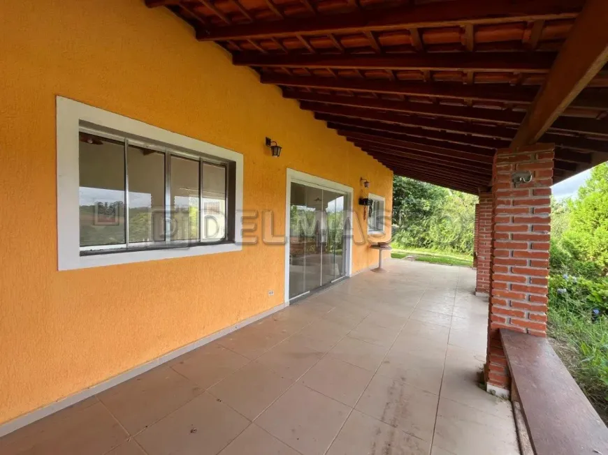 Foto 1 de Fazenda/Sítio com 3 Quartos à venda, 1450m² em Curral, Ibiúna