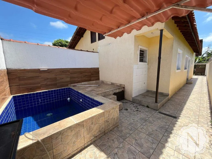 Foto 1 de Casa com 2 Quartos à venda, 55m² em Bopiranga, Itanhaém