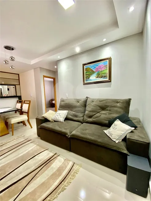 Foto 1 de Apartamento com 2 Quartos à venda, 45m² em Parque Senhor do Bonfim, Taubaté