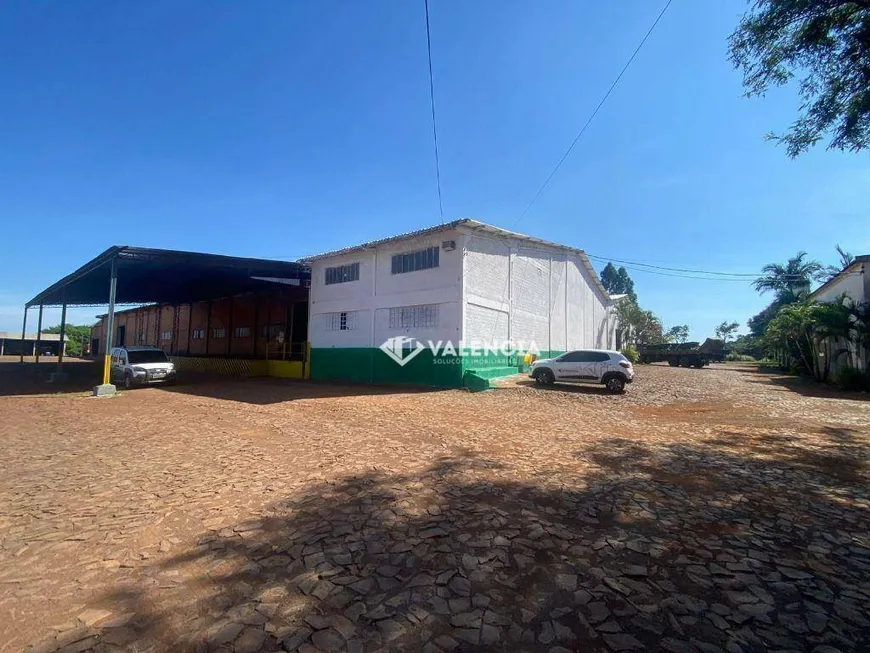 Foto 1 de Galpão/Depósito/Armazém para alugar, 4000m² em Santos Dumont, Cascavel