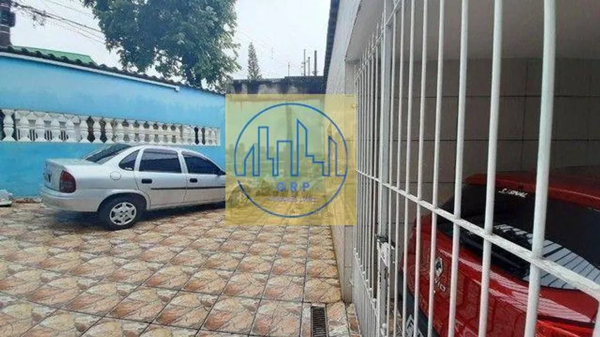 Foto 1 de Casa com 4 Quartos à venda, 312m² em Parque Joao Ramalho, Santo André