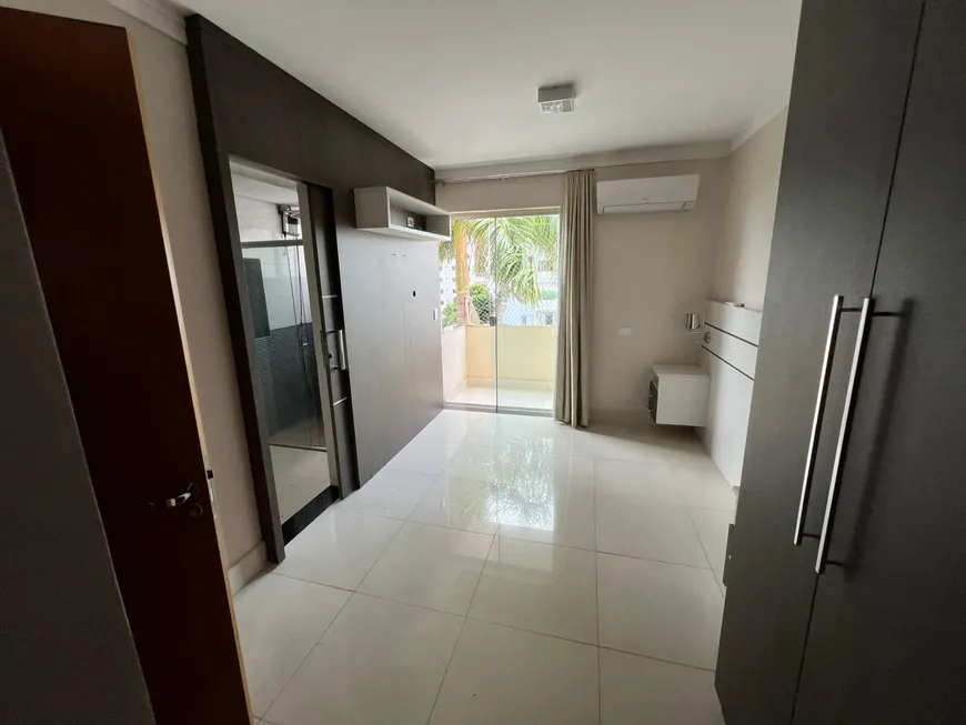 Foto 1 de Apartamento com 3 Quartos à venda, 150m² em Goiabeiras, Cuiabá