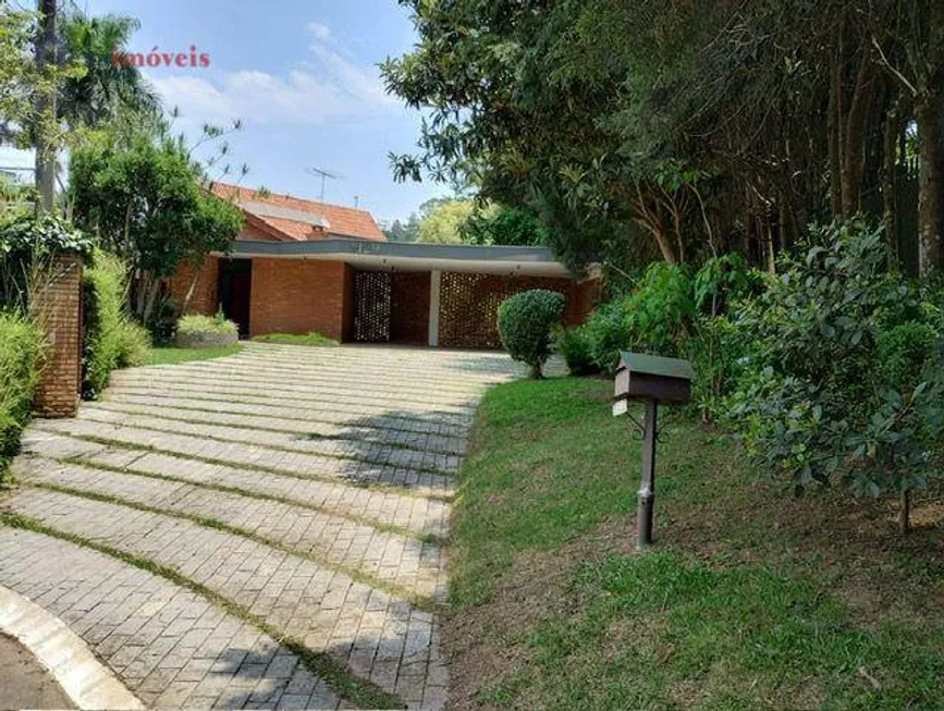 Foto 1 de Casa de Condomínio com 4 Quartos à venda, 560m² em Aldeia da Serra, Barueri