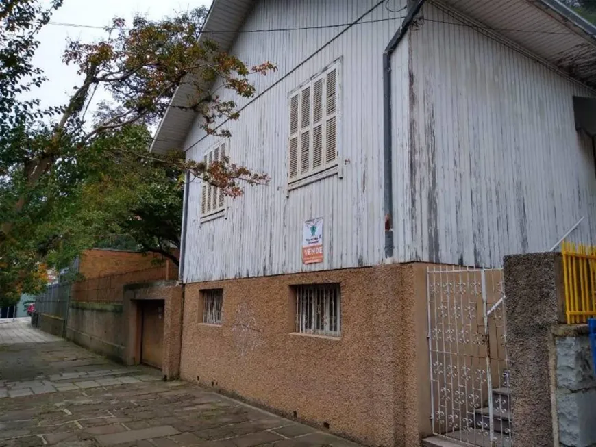 Foto 1 de Lote/Terreno à venda, 1056m² em Centro, Caxias do Sul