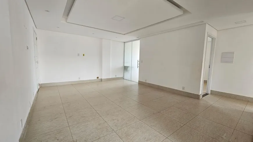 Foto 1 de Apartamento com 3 Quartos à venda, 77m² em Setor Habitacional Vicente Pires Trecho 3, Brasília