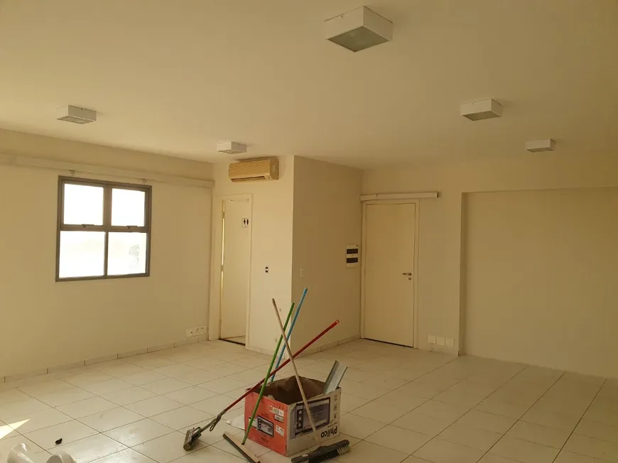 Foto 1 de Sala Comercial com 1 Quarto para alugar, 65m² em Jardim Chapadão, Campinas