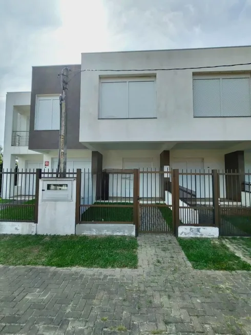 Foto 1 de Sobrado com 2 Quartos à venda, 85m² em Capao Novo, Capão da Canoa