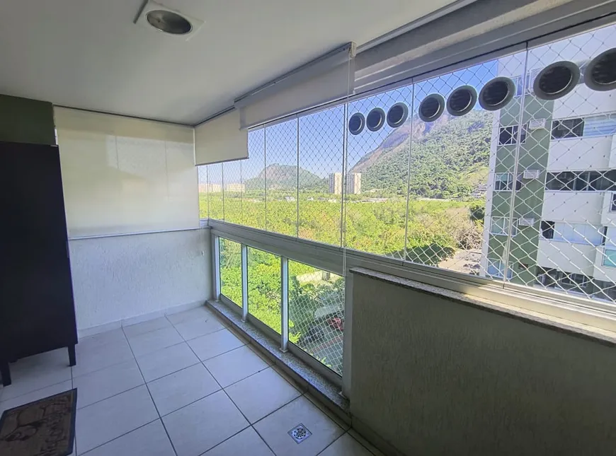 Foto 1 de Apartamento com 2 Quartos à venda, 70m² em Recreio Dos Bandeirantes, Rio de Janeiro