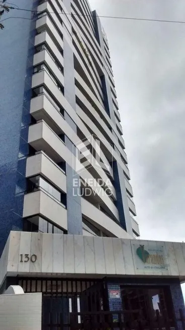 Foto 1 de Apartamento com 4 Quartos à venda, 160m² em Itaigara, Salvador