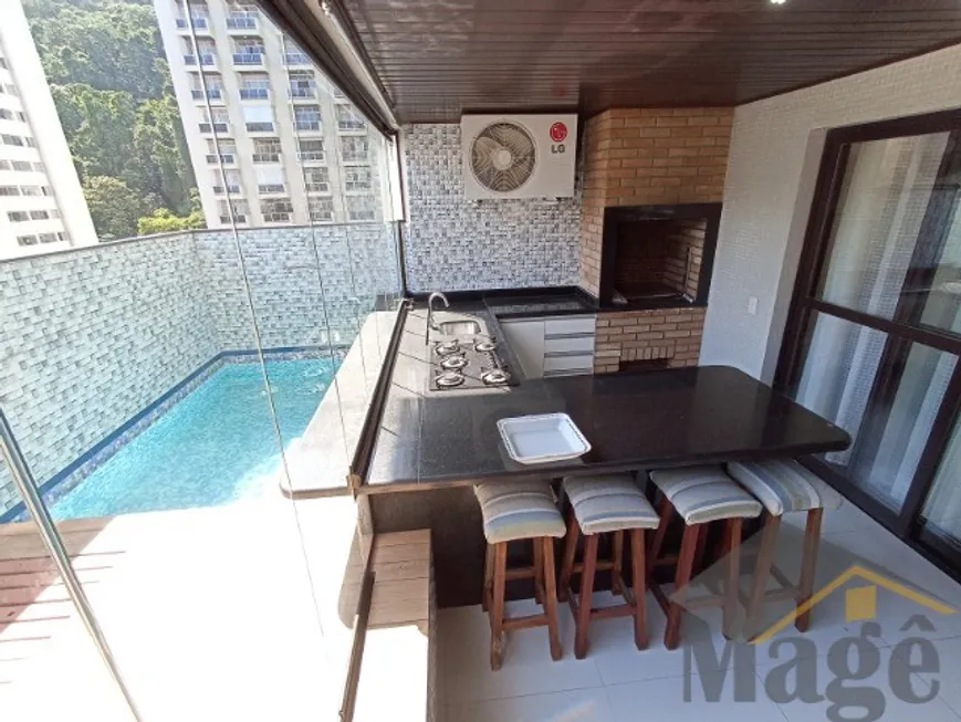 Foto 1 de Apartamento com 5 Quartos à venda, 198m² em Pitangueiras, Guarujá