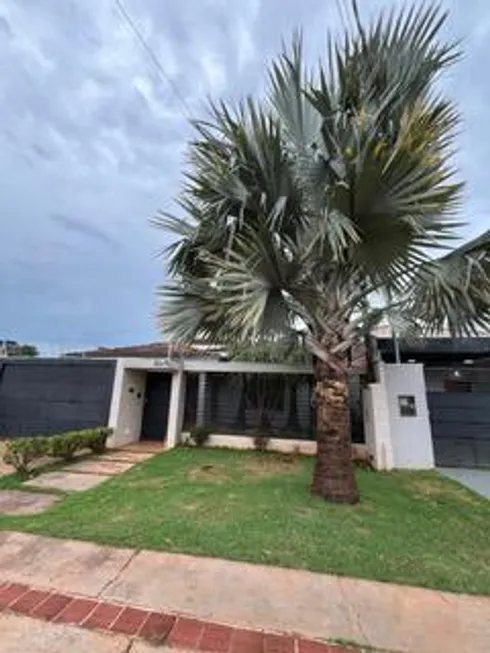 Foto 1 de Casa com 3 Quartos à venda, 208m² em Vila Rosa, Dourados