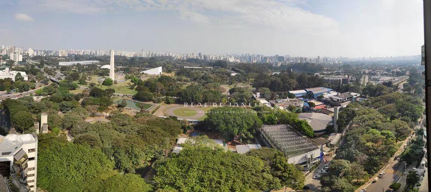 Foto 1 de Cobertura com 5 Quartos à venda, 768m² em Ibirapuera, São Paulo