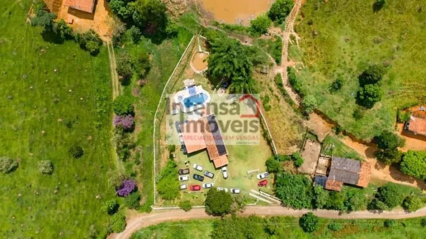 Foto 1 de Fazenda/Sítio com 3 Quartos à venda, 2000m² em Buquirinha II, São José dos Campos