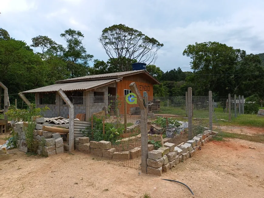 Foto 1 de Casa com 1 Quarto à venda, 44m² em Cova Triste, Paulo Lopes