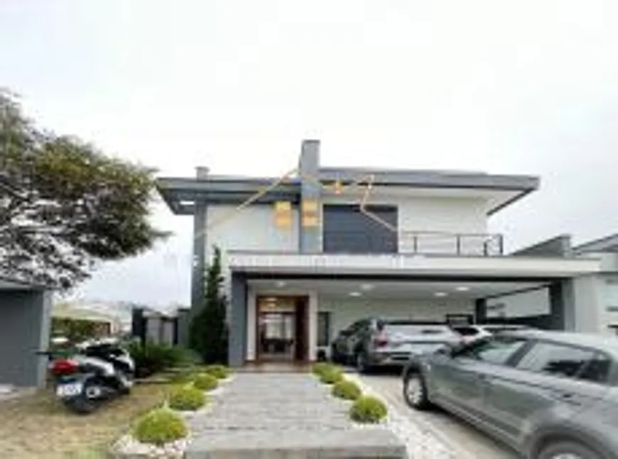 Foto 1 de Casa de Condomínio com 3 Quartos à venda, 300m² em Aruã Lagos, Mogi das Cruzes