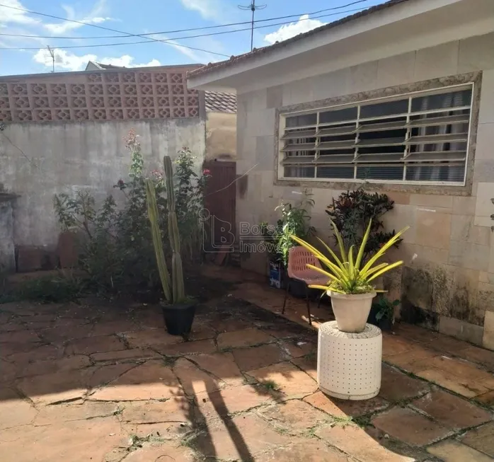 Foto 1 de Casa com 3 Quartos à venda, 162m² em Jardim Santa Angelina, Araraquara