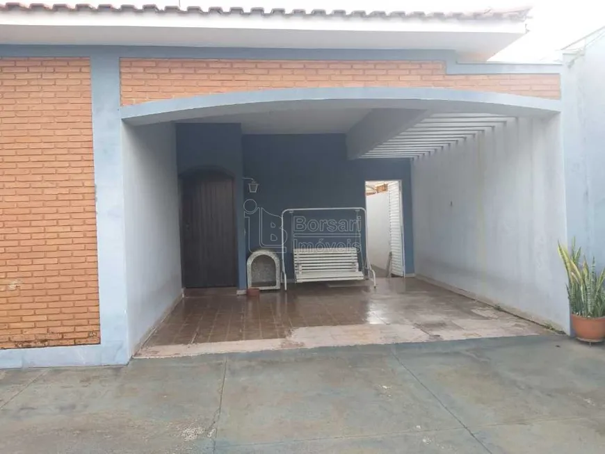 Foto 1 de Casa com 3 Quartos à venda, 181m² em Vila Harmonia, Araraquara