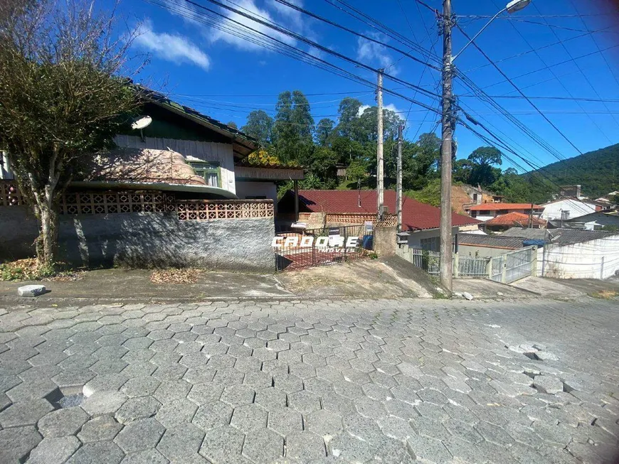 Foto 1 de Lote/Terreno à venda, 467m² em Garcia, Blumenau