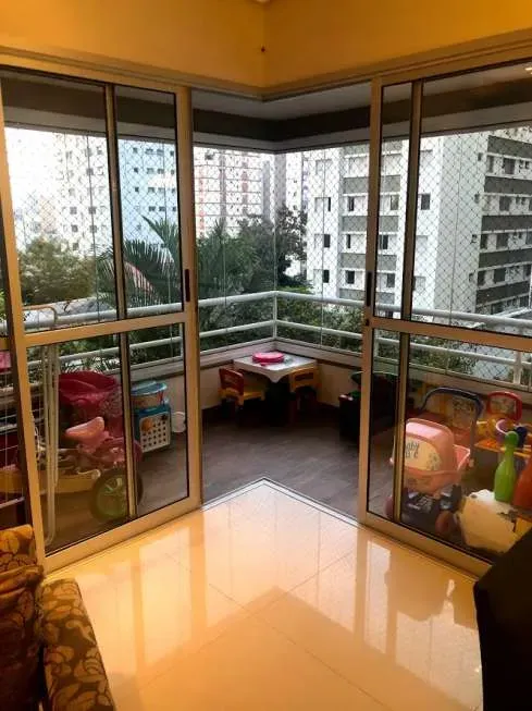 Foto 1 de Apartamento com 3 Quartos à venda, 130m² em Bela Vista, São Paulo