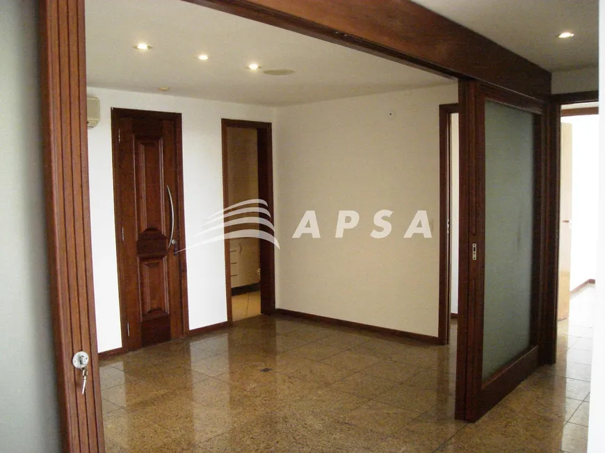 Foto 1 de Sala Comercial para alugar, 208m² em Centro, Rio de Janeiro