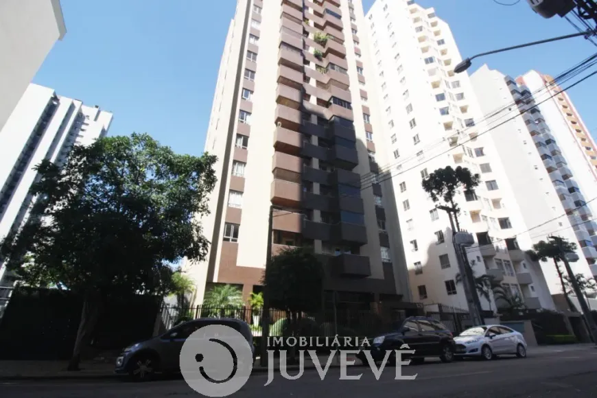 Foto 1 de Apartamento com 3 Quartos à venda, 91m² em Cristo Rei, Curitiba