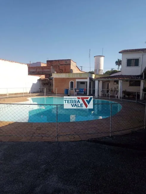 Foto 1 de Fazenda/Sítio com 2 Quartos à venda, 175m² em Vila Nunes, Lorena