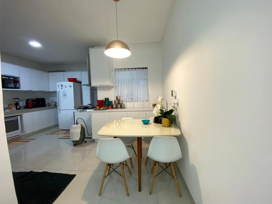 Foto 1 de Casa com 3 Quartos à venda, 110m² em Residencial Vereda dos Buritis, Goiânia