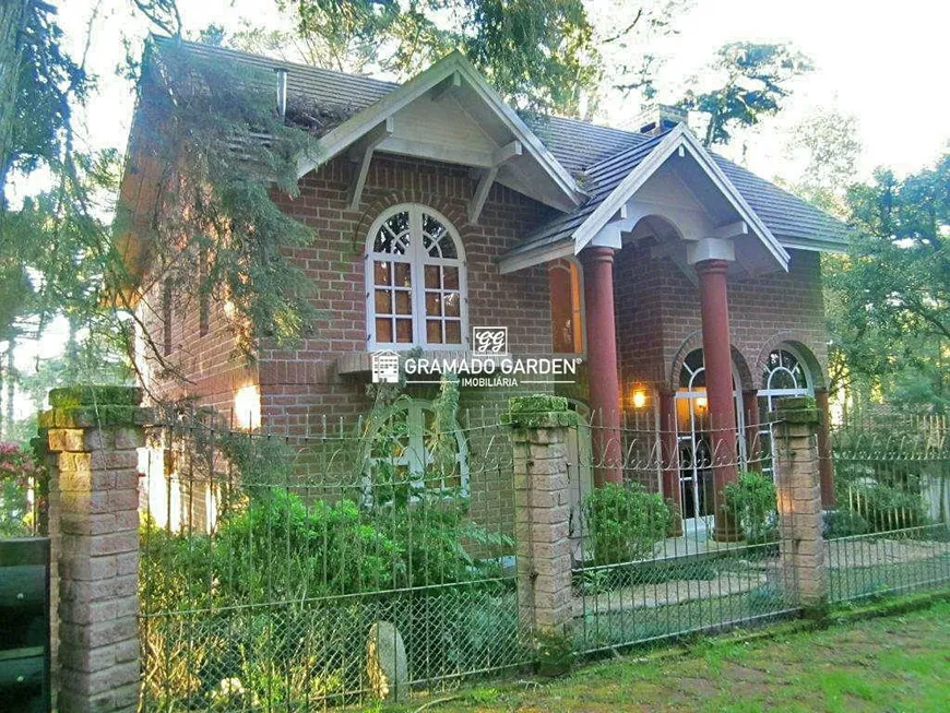 Foto 1 de Casa com 6 Quartos à venda, 375m² em Vila Suzana, Canela