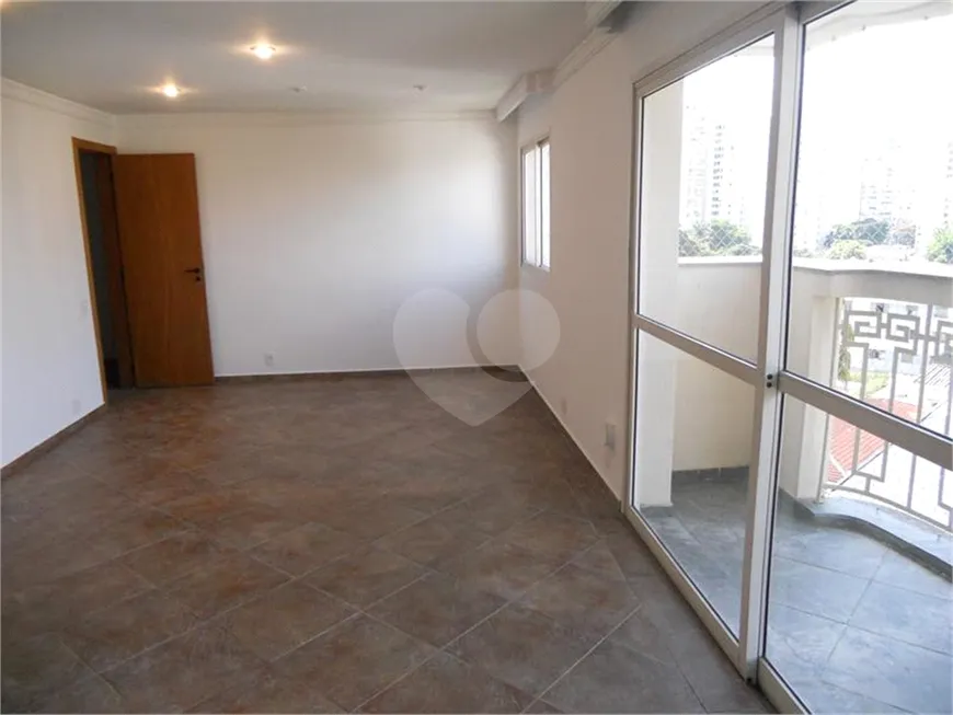 Foto 1 de Apartamento com 3 Quartos para venda ou aluguel, 150m² em Moema, São Paulo