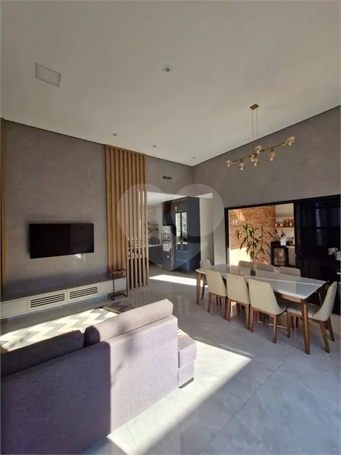 Foto 1 de Casa de Condomínio com 3 Quartos à venda, 170m² em Colinas de Indaiatuba, Indaiatuba