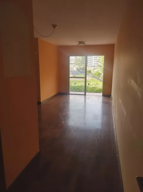 Foto 1 de Apartamento com 3 Quartos para alugar, 73m² em Jardim Ampliação, São Paulo