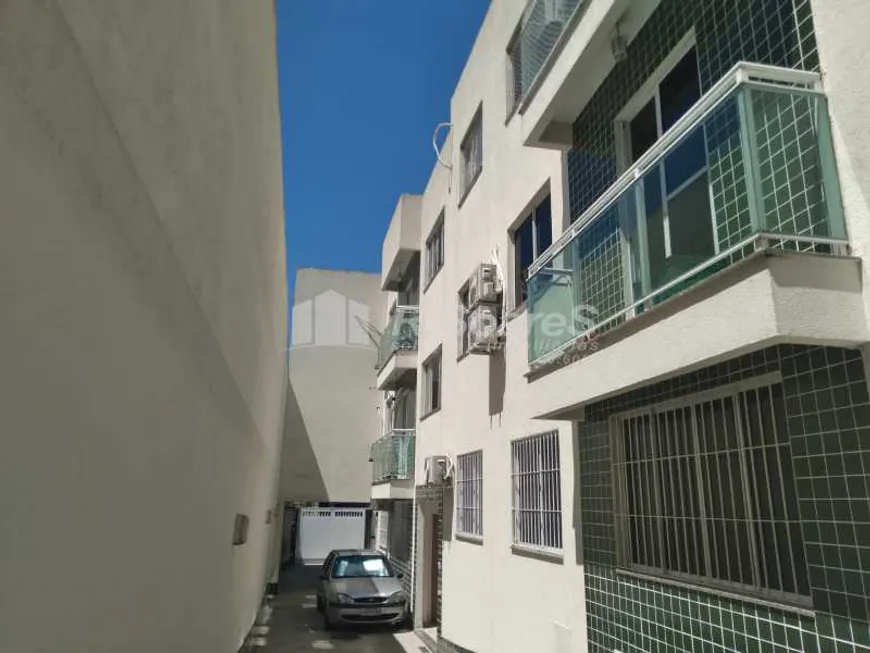 Foto 1 de Apartamento com 2 Quartos à venda, 58m² em Cascadura, Rio de Janeiro
