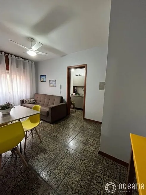 Foto 1 de Apartamento com 1 Quarto à venda, 48m² em Centro, Capão da Canoa