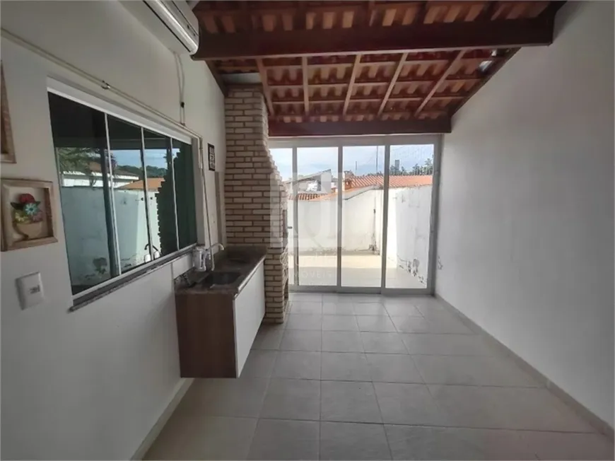 Foto 1 de Casa com 2 Quartos à venda, 92m² em Jardim Santa Rosalia, Sorocaba