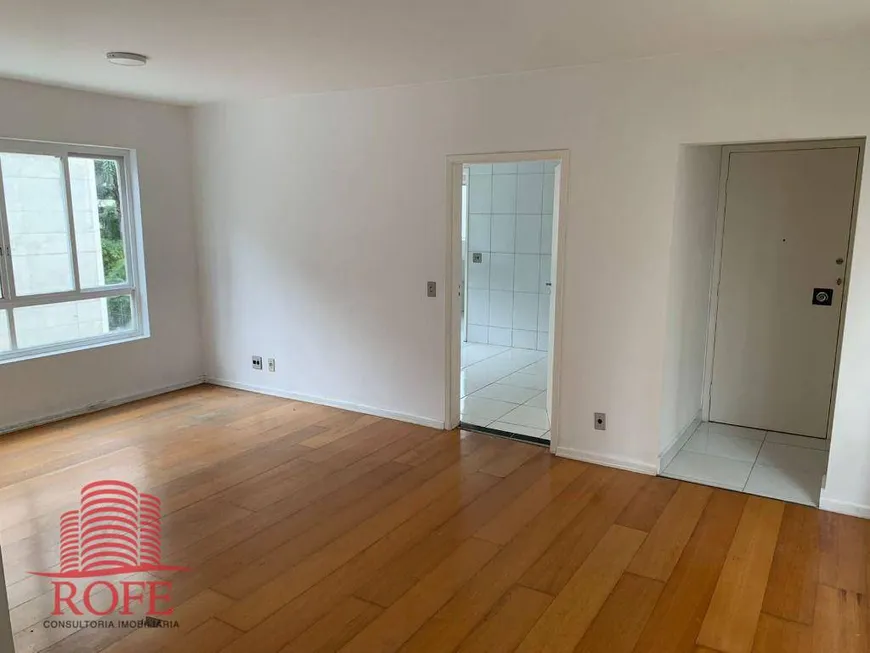 Foto 1 de Apartamento com 3 Quartos para alugar, 157m² em Paraíso, São Paulo