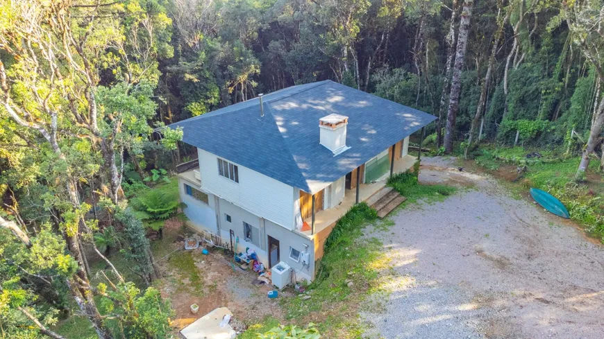 Foto 1 de Fazenda/Sítio com 3 Quartos à venda, 200m² em Recreio da Serra, Piraquara