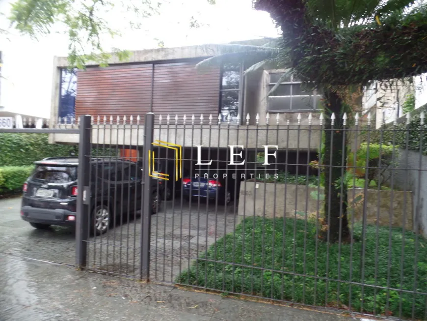 Foto 1 de Casa com 5 Quartos à venda, 428m² em Jardim Das Bandeiras, São Paulo