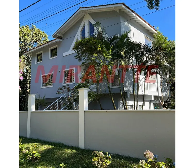 Foto 1 de Casa de Condomínio com 3 Quartos à venda, 300m² em Serra da Cantareira, Mairiporã