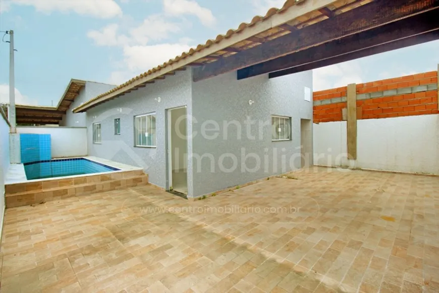 Foto 1 de Casa com 2 Quartos à venda, 80m² em Balneario Josedy , Peruíbe