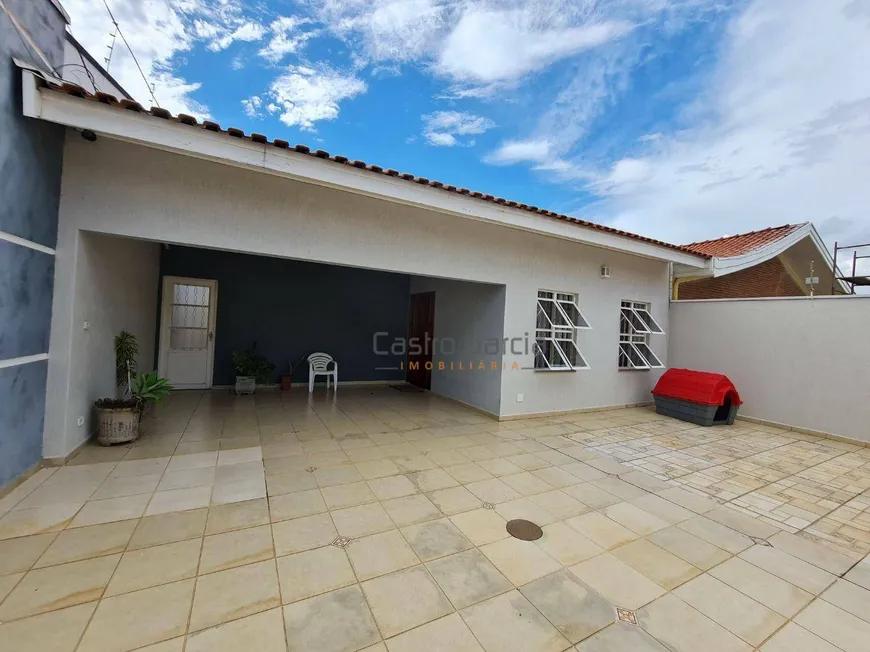 Foto 1 de Casa com 3 Quartos à venda, 178m² em Vila Santa Maria, Americana
