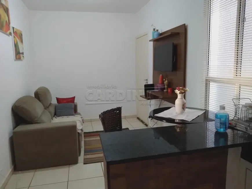 Foto 1 de Apartamento com 2 Quartos à venda, 52m² em Jardim das Flores, Araraquara