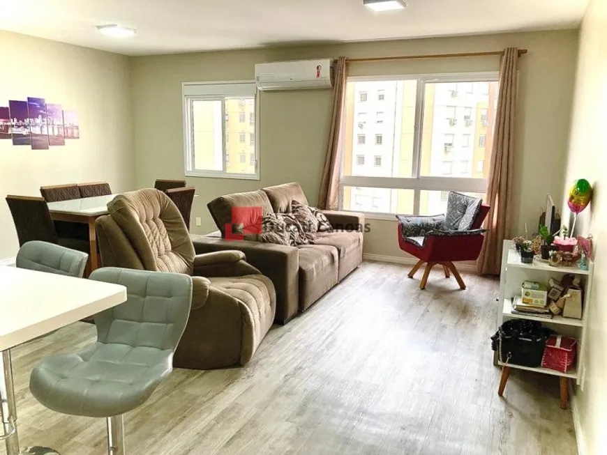 Foto 1 de Apartamento com 3 Quartos à venda, 76m² em Marechal Rondon, Canoas